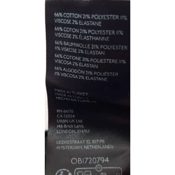 FREE PEOPLE We The Free Black Pull On Flare Jeans Boho Pants size Medium Stretch - Picture 4 of 4